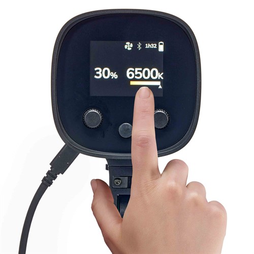 Intuitive touchscreen for easy operation